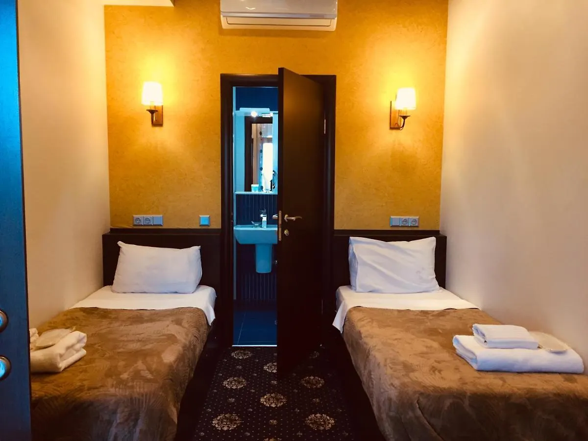 Du Vin Rouge Tbilisi Hotel